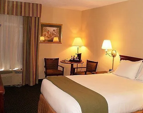Holiday Inn Express Memphis Medical Center - Midtown By Ihg États-Unis