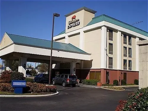 Holiday Inn Express Memphis Medical Center - Midtown By Ihg 2*,